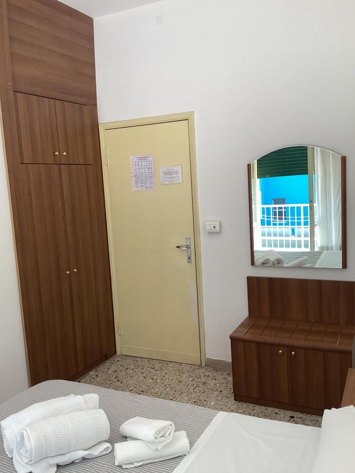 Hotel Villa Alexandra Беллария-Иджеа-Марина Экстерьер фото